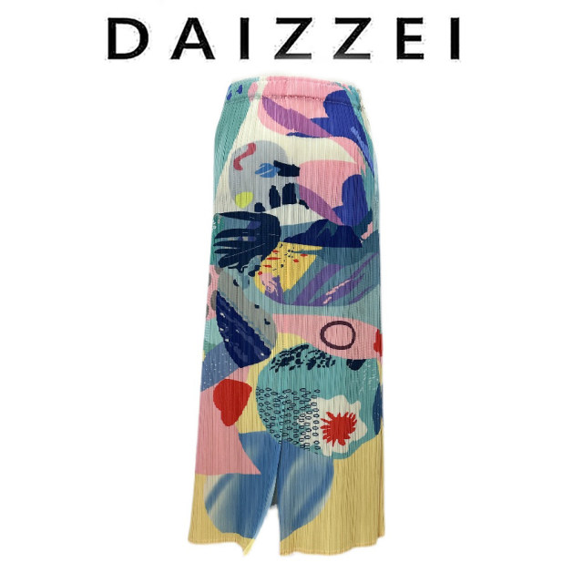 Daizzei ~ color graffiti bag hip skirt female summer new printed fold mid -length back split skirt tide