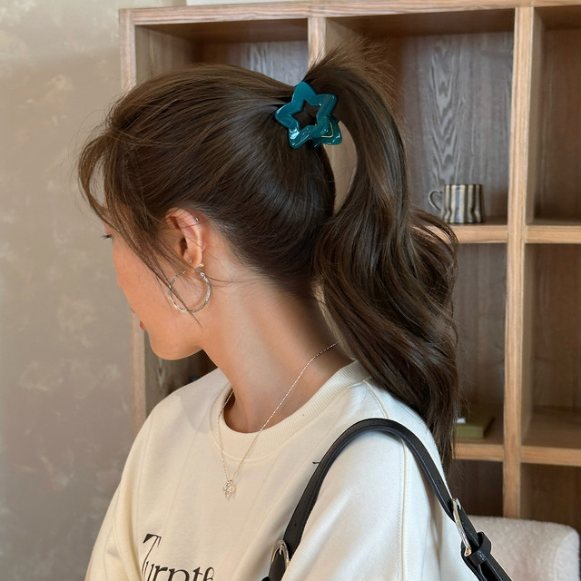 mini star! Small star clip half-tied hair shark clip back of the head hair clip versatile temperament hair accessory