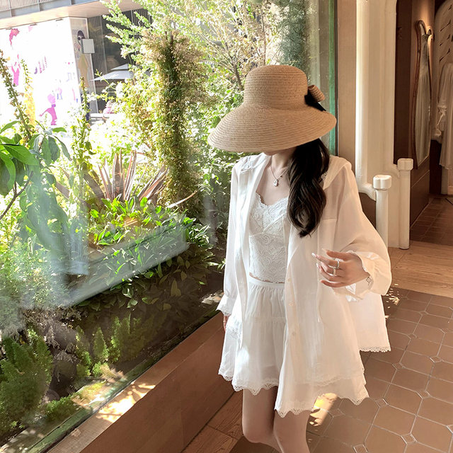 Cchen Chen Chen is being hard controlled! Lace lace 45 slant cut chest pad beautiful back inner vest suspender strap for women