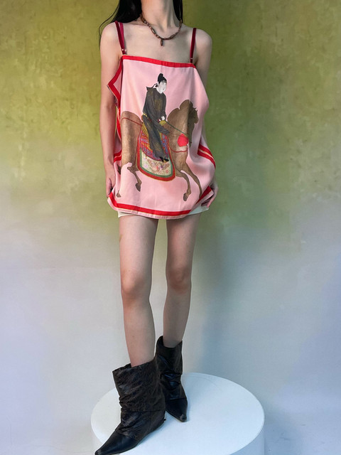 Chang'an lychee red pink double-sided Dunhuang ancient painting New Chinese style personalized vacation printed suspender vest