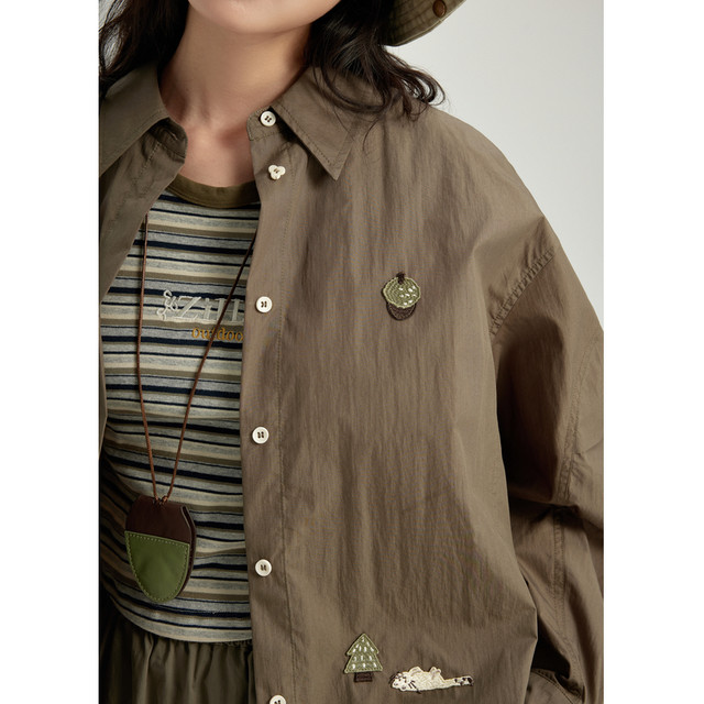 Zihan outdoor round neck striped vest patch embroidered loose shirt jacket two-piece suit for women's spring and autumn new style