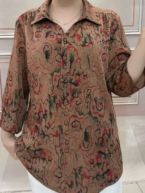 Summer Internet celebrity new style of meat covering retro floral loose large size lapel and quarter sleeve casual commuter mother top
