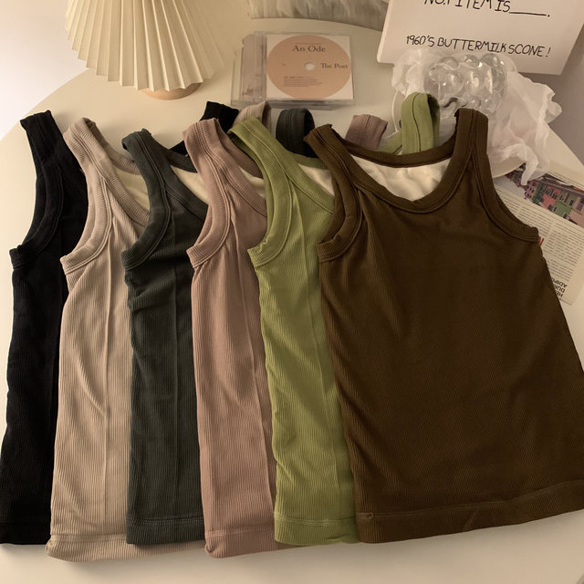 2023 Autumn and winter, add velvet thickened and warm vest female versatile round collars, cold and pure color sleeveless bottoming shirts
