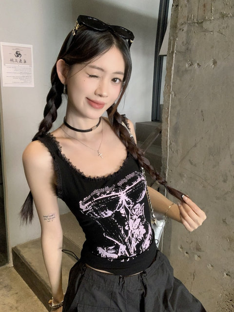 American short millennium print black vest for women in summer new hot girl style slim lace top