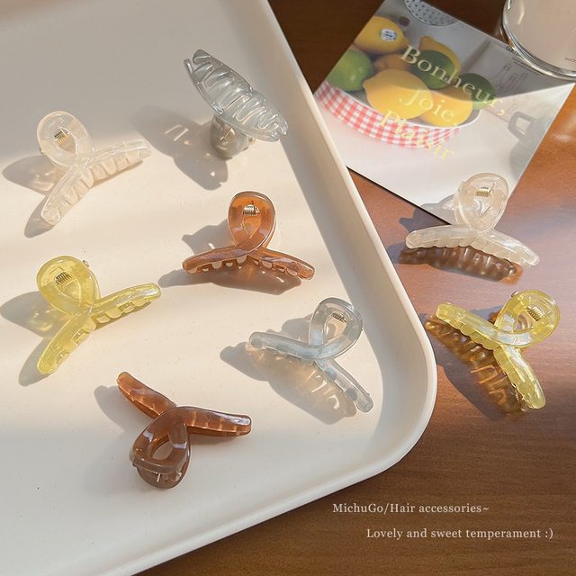 4 little shark clips