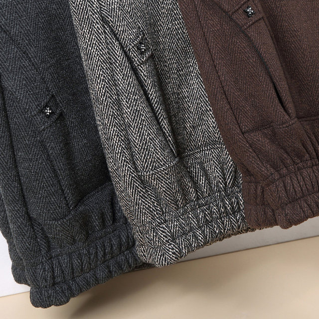 Mom's pants are loose in spring and autumn, autumn and winter, thickened with velvet, middle-aged and elderly women, 70-year-old ladies, casual and convenient