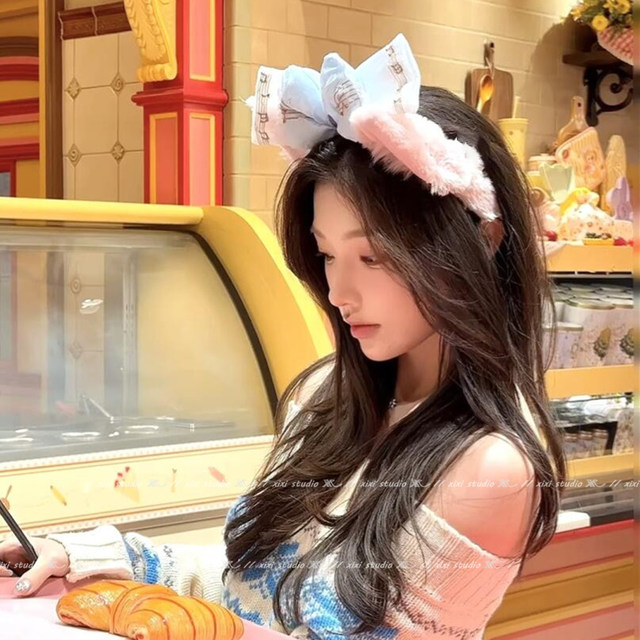 Lina Bell Bow Headband Cute Face-Showing Small Headband Hair Accessories Suitable for Disney Disney Headbands Women