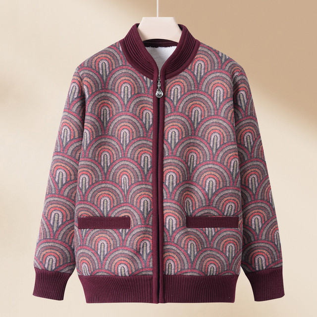 Middle-aged and elderly women's autumn and winter mother's velvet thickened sweater warm top grandma's lamb velvet jacket red