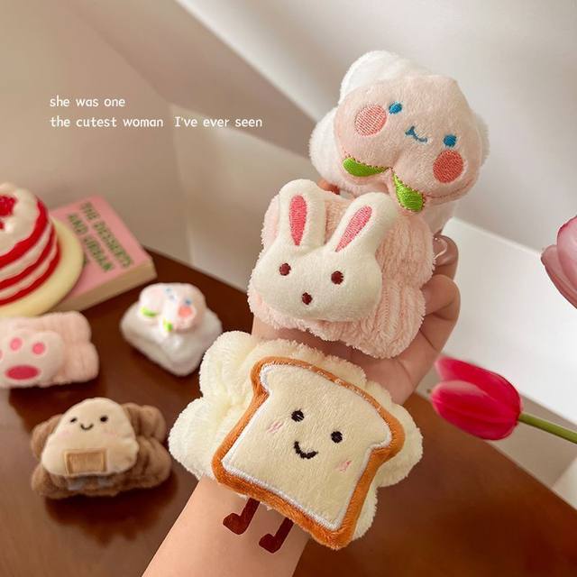 Washing face waterproof wristband cute cheese toast moisture-proof tool water absorption hairband wristband bread strawberry bear rice ball