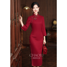 Hei-gain wedding banquet 2023 new autumn and winter mother cheongsam red wedding dress high-end wool winter improvement