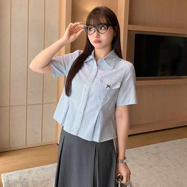 Blue lace striped waist design sense short -sleeved shirt, large size fat MM, thin shirt 63458 strong women's clothing
