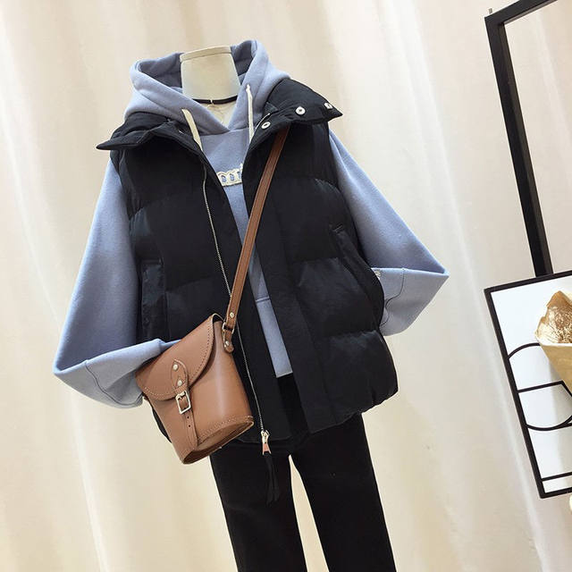 Plel cotton -horse armored female 2023 autumn new women's Korean version of the loose and loose shoulders wearing wild stand -up collar short and winter