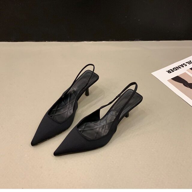 Large size women's shoes 41-43 wide fat high heels for women's autumn and winter new pointed toe shoes low heels black 42 sandals