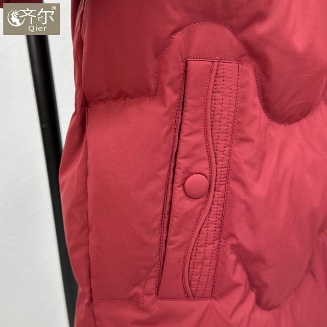 
Winter mother's down jacket women's short 2025 new middle-aged and elderly loose white duck down warm Chinese style jacket