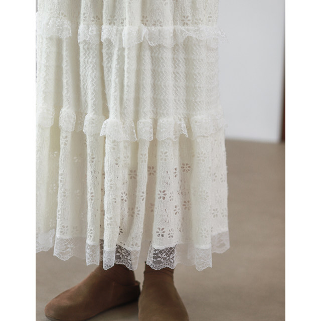 Fildan Lace Cake Layer Spliced ​​Elastic Waist Skirt, slim and sweet bottoming skirt, 8282
