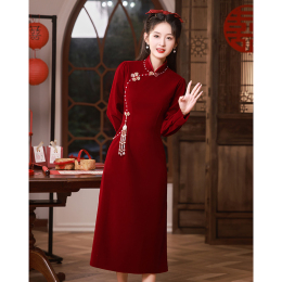 Cheongsam toast Bride Customized Wedding Dress Woman Autumn Winter Long Sleeves Wedding 2023 New Velvet Red Winter