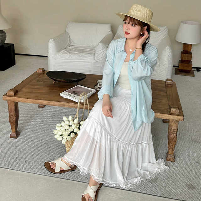 2024 early spring new style and sweet white lace skirt with big sway A-line skirt for women long cake skirt