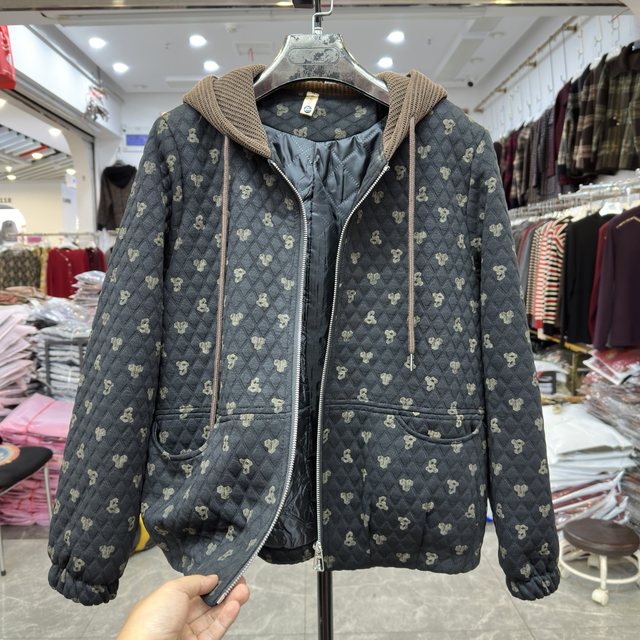 Young mother's hooded quilted printed coat autumn and winter new style foreign style loose casual jacket top for middle-aged and elderly people
