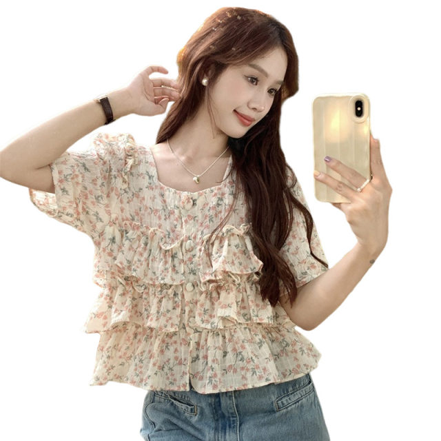 French ruffled floral top for women in summer small design niche sweet style chic five-point sleeve shirt
