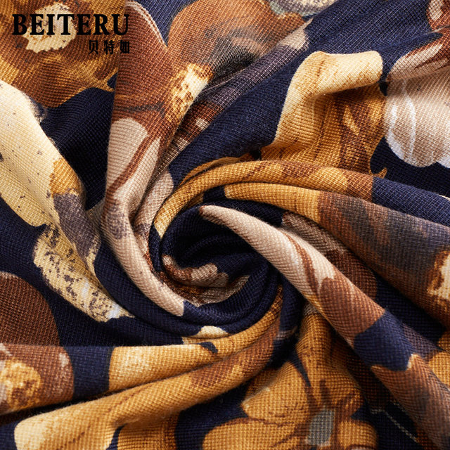 Betru's mother's dress autumn new fashion floral middle-aged women's style over-the-knee long skirt counter genuine YJ