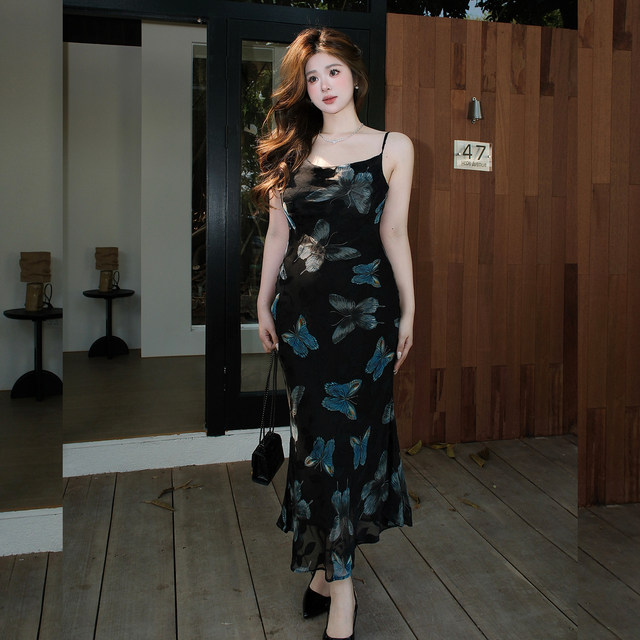 PSG slightly fat large size 2025 summer new retro butterfly socialite style sexy slim suspender dress
