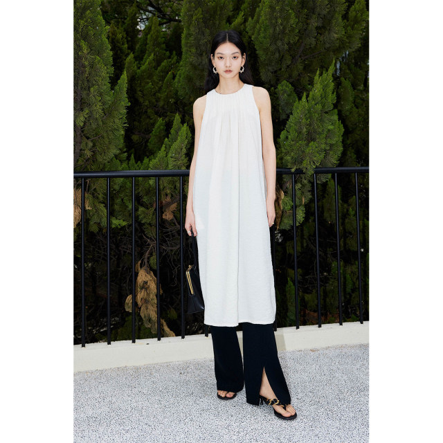 MRS Studios imported from Japan, triacetic acid foot mouth asymmetrical one-sided split long legs to make the floor slim and black trousers