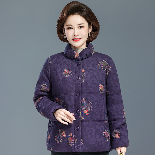 Middle-aged and elderly women's winter clothing, large size cotton coats, fashionable loose thickened stand-up collar short mother's cotton jackets pure cotton tops