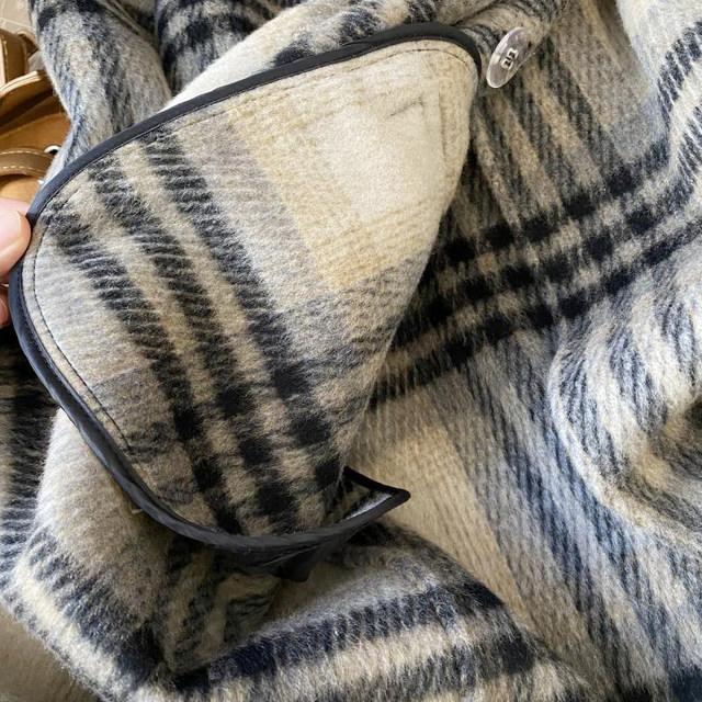 @Autumn and Winter BI coats! Retro and fashionable high-end Korean style plaid loose casual wool coat for women