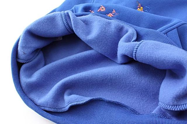 Embroidered small flower plus velvet thick velvet jacket middle-aged and elderly large size women's fashion mother autumn and winter sweatshirt loose