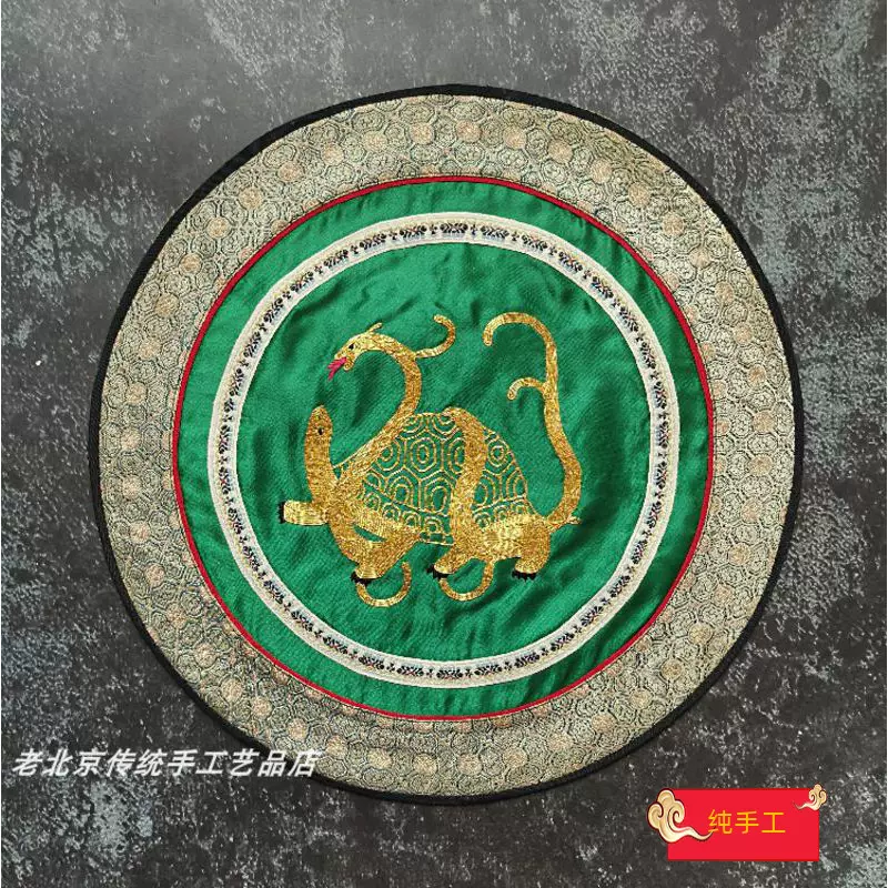 风水蛇龟玄武图特色礼品手工绣品老绣片盘金绣