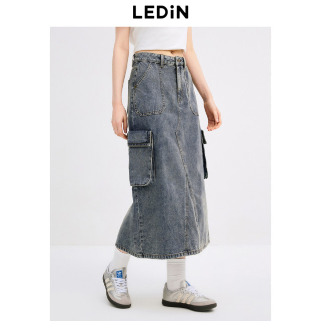 Lechang Gongguang denim skirt autumn new irregular pocket pockets A long skirt retro water washing skirt