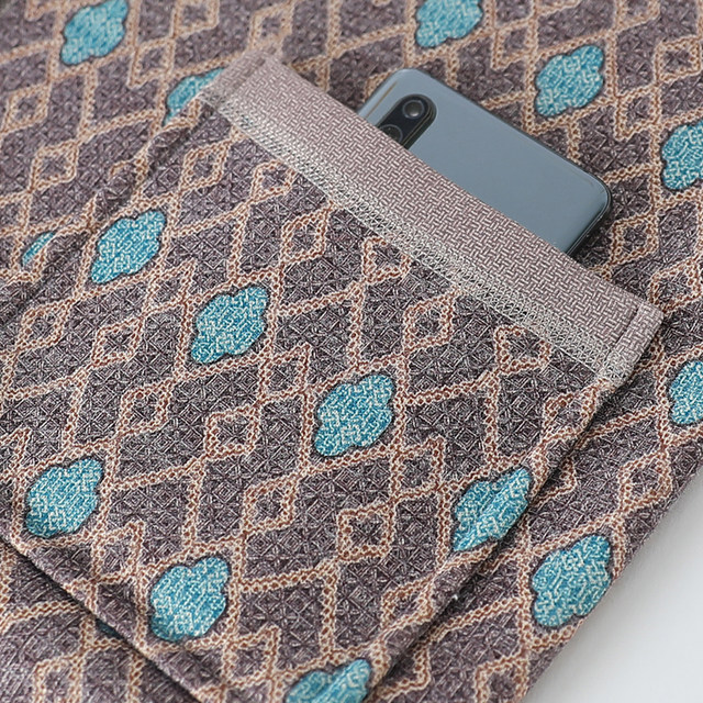 Grandma's autumn and winter velvet thickened knitwear, Western-style mom's tops, middle-aged and elderly coats, old lady's cardigans