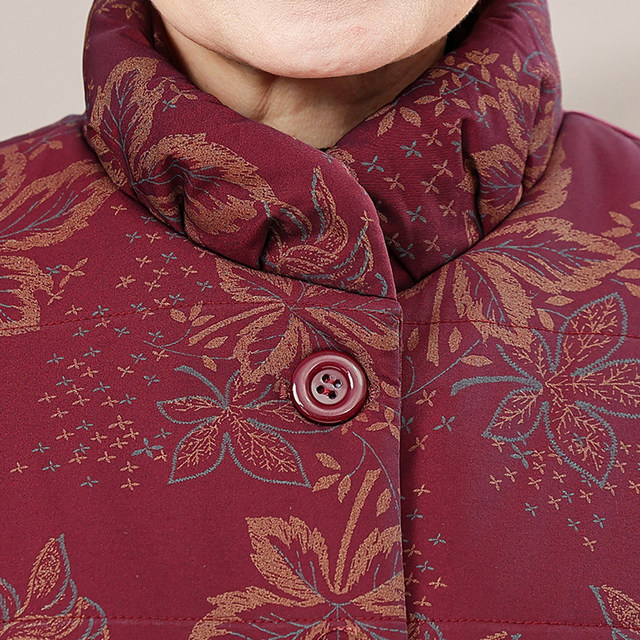 Old lady cotton jacket in winter jacket, female mother cotton, grandma in winter plus velvet thick middle -aged and elderly cotton jackets
