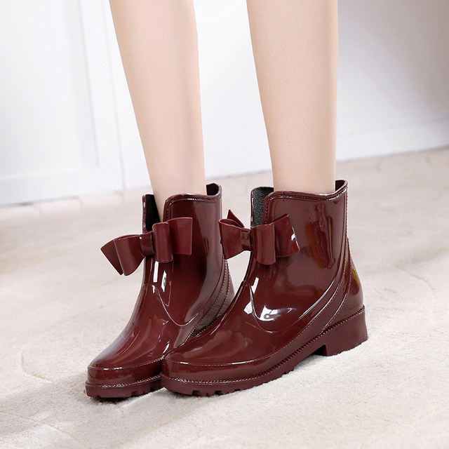 Women's rain boots fashion Korean mid -tube anti -slip waterproof