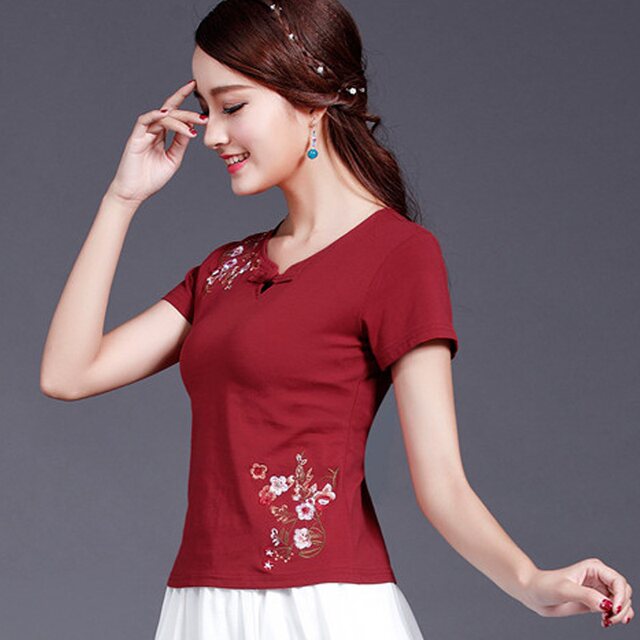 Ethnic style embroidered short-sleeved T-shirt for women's summer clothes new Chinese style women's tops embroidered slim large size base shirt