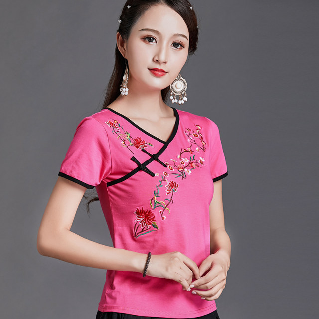 Ethnic style short-sleeved top for women in summer new Chinese style slim large-size embroidered half-sleeved women's T-shirt v-neck shirt