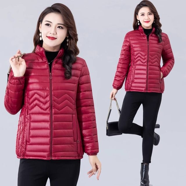 Off-season small cotton-padded jacket for women, short, light velvet cotton-padded jacket, middle-aged cotton-padded jacket, middle-aged and elderly mother’s winter coat, 40 and 50 years old