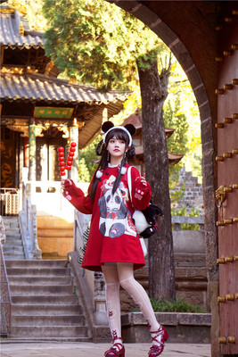 taobao agent [To Alice] Xiong Zhi Pandanda Chinese style panda printed loose lotus leaf collar sweater New Year