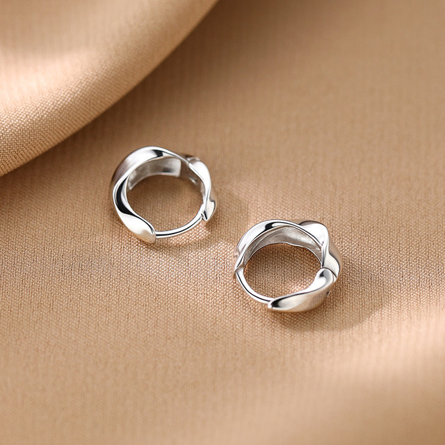 999 sterling silver Mobius earrings niche new 2025 hot women's high-end earrings earrings