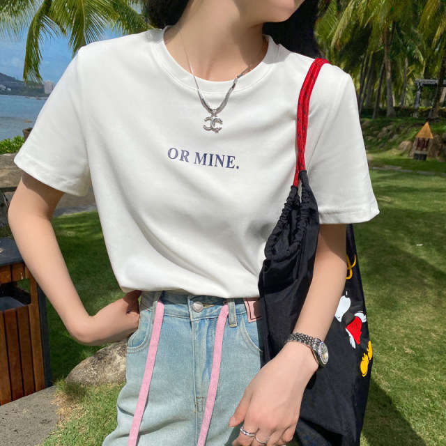 Red round neck short-sleeved T-shirt women's 2025 summer new loose base unique beautiful shoulder top