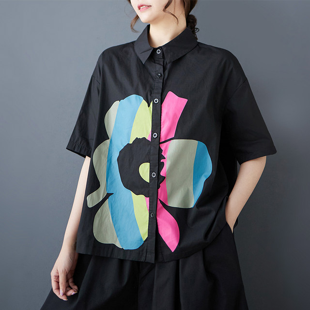 Spring and summer new loose, large size stitching casual, simple commute sweet short -sleeved shirt shirt, print black
