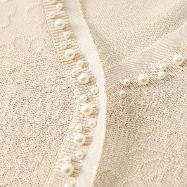 Fashionable mother spring and autumn thin sweater for women loose mulberry silk top for extra large size middle-aged and elderly beaded base shirt