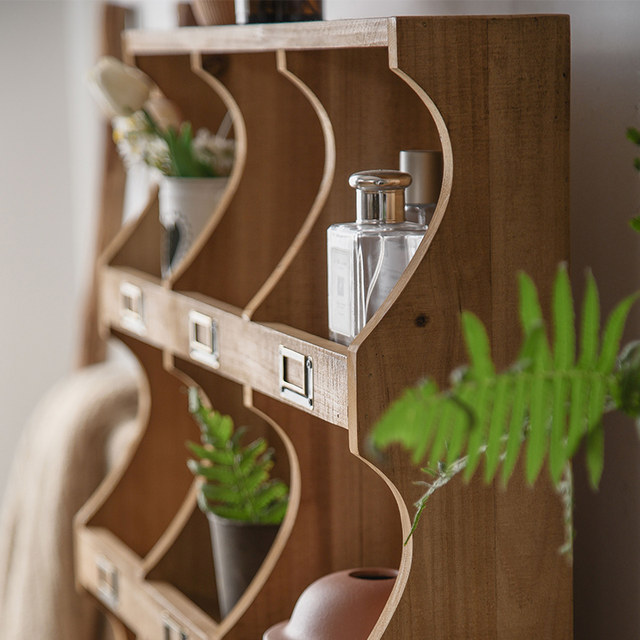 Retro solid wood multi-layer storage cabinet gardening cabinet flower shop living room bedroom hollow lattice cabinet lighting flower stand