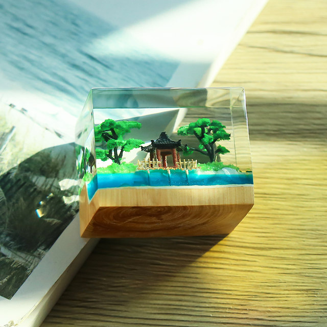 Summer Summer Gazebo Creative Switching Craft Products Products Desktop Cars Carrying Couples Niche Design Birthday Gift
