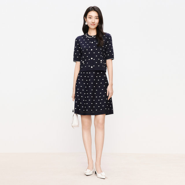 koradior Kolatier Spring 2025 new simple commuter versatile skirt for women A-line skirt