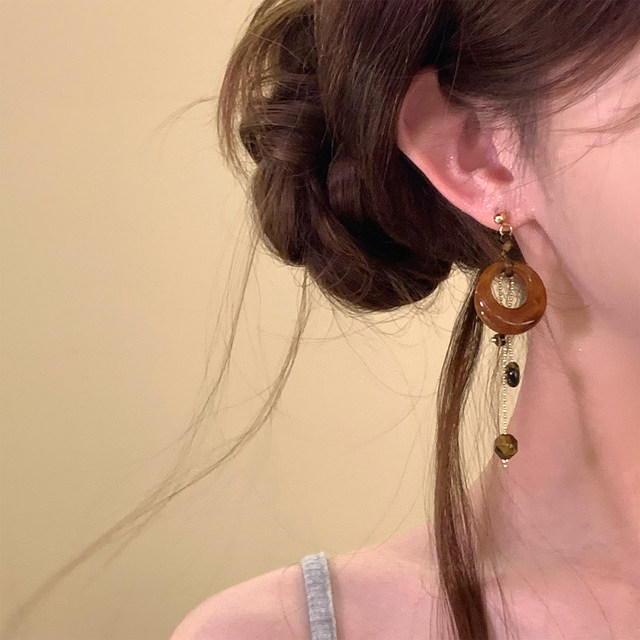 Retro Maillard tiger eye stone asymmetric beaded earrings women's high-end niche unique earrings ethnic style earrings