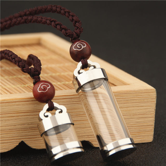 Transparent hollow, Wukong Binggwu Pendant Pendant Pendant Waterproof Small Glass Bottle Necklace to open a cinnabar Ganlu Pill
