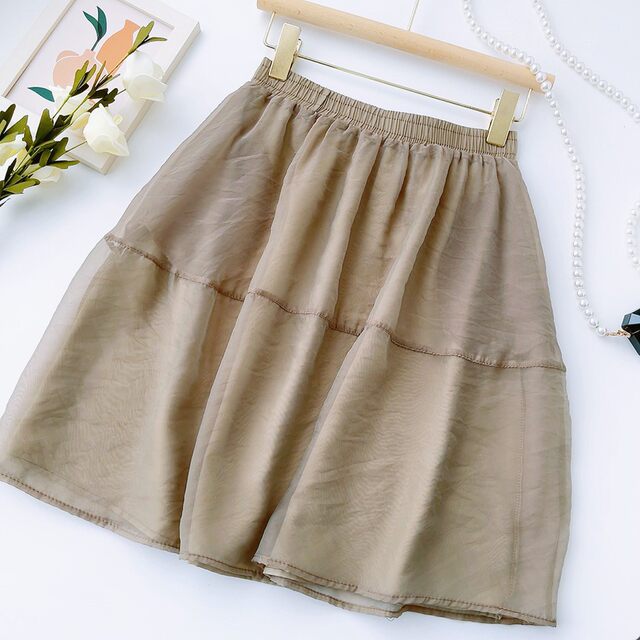 Lixin discount women's clothing new seasonal style Ogensha skirt umbrella skirt simple and versatile mid-skirt five-point tulle skirt