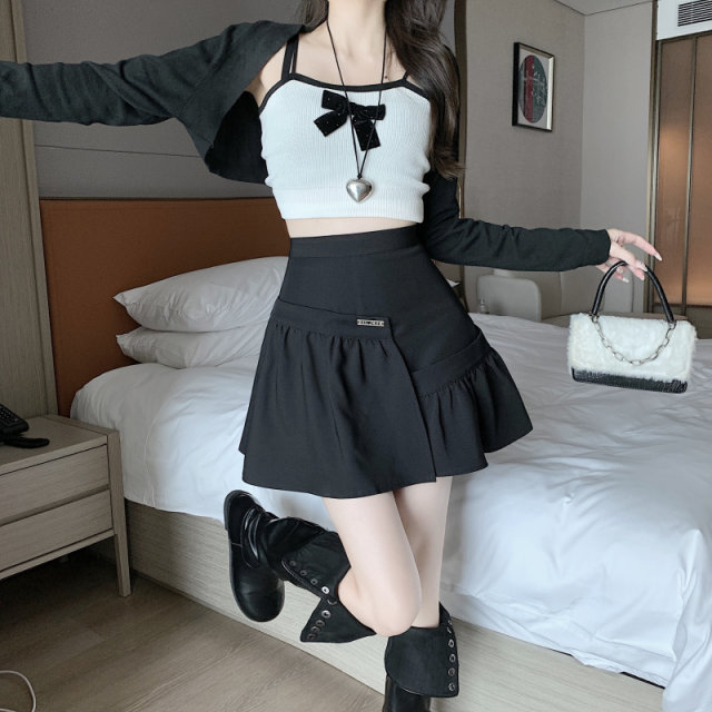 2025 black skirt for women in spring and autumn hip A-line skirt slightly fat large size short skirt fishtail skirt to cover the belly and make it look slim and versatile