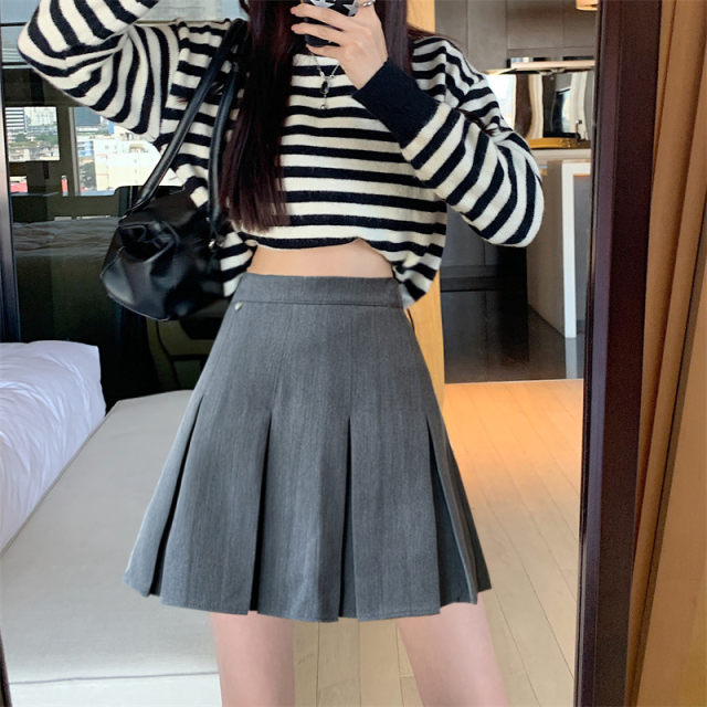 Gray pleated skirt for women in spring and summer versatile slim high waist hip A-line short skirt sweet jk skirt slightly fat large size